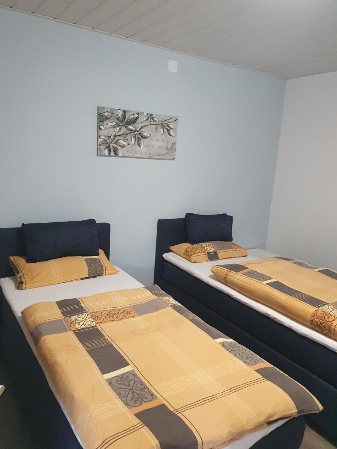 Halle Casa Kuenske公寓 外观 照片